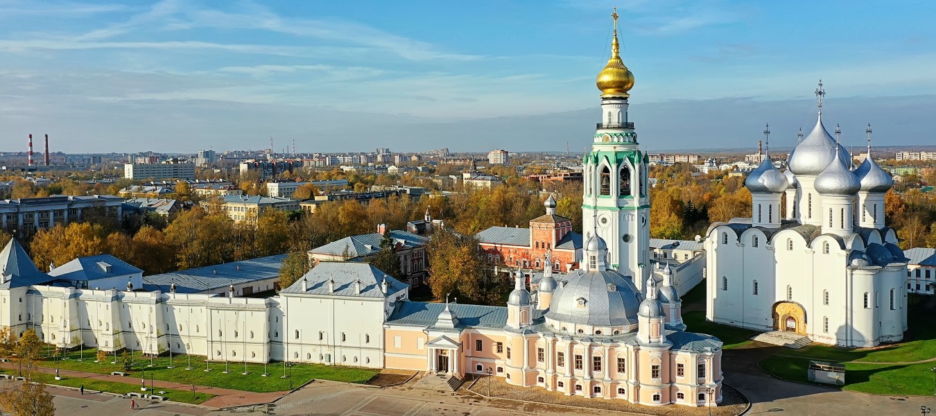 кремлевская площадь в вологде