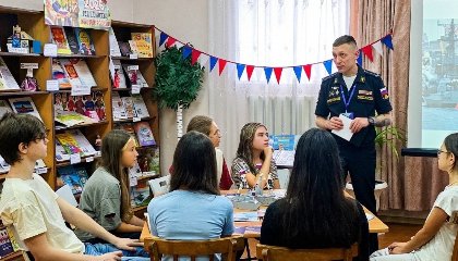 Флоту России — слава: молодежи рассказали о морской опоре Вооруженных сил страны