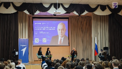 Дмитрий Киселёв — школьникам: «В медиа главное не технологии, а способность увлечь людей»