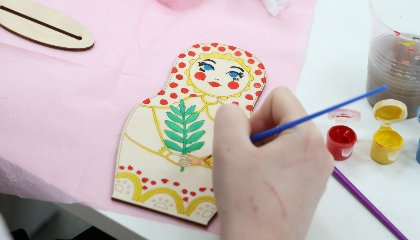Матрешки Донбасса: школьники Макеевки знакомятся с культурой России через народное искусство