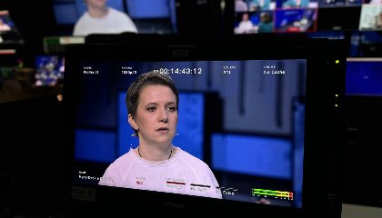 В студии Общества «Знание» обсудили живые символы России: от креста и двуглавого орла до вышитых портов старообрядцев