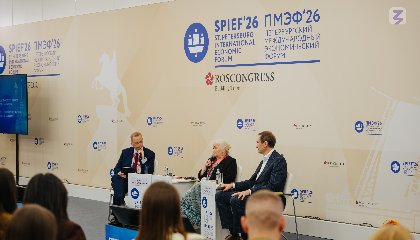 Диалог со «Знанием» на ПМЭФ: почему развитие ИИ требует не только технологий, но и новых этических норм