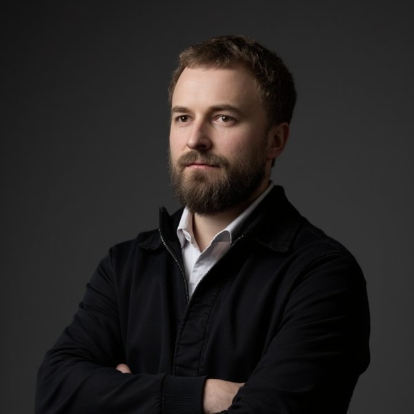 Михаил Канавцев 