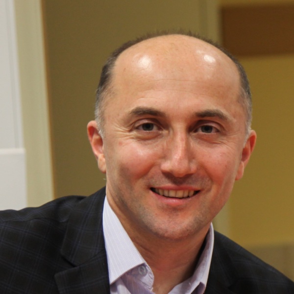 Далхат Эдиев