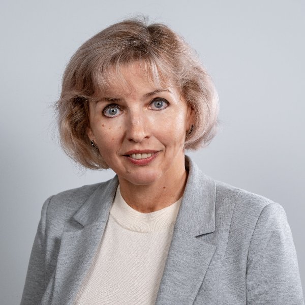 Марина Шалашова 