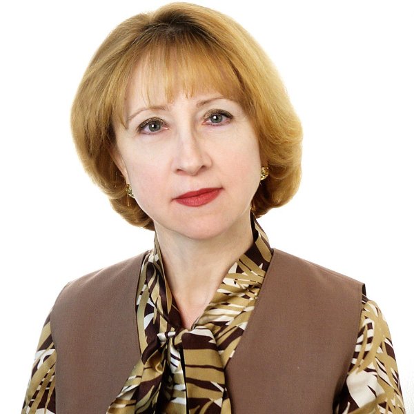 Лариса Лазуткина 
