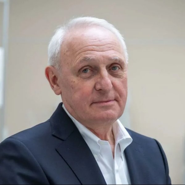 Олег Кабанцев 