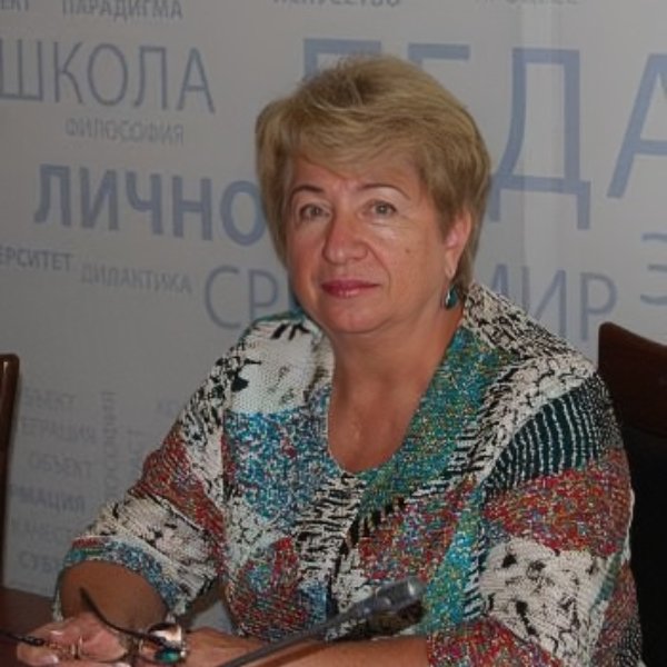 Ирина Логвинова