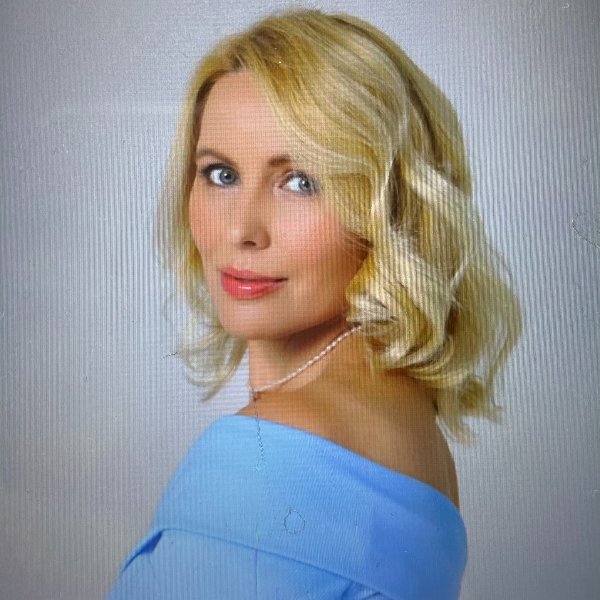 Анна Журавлева