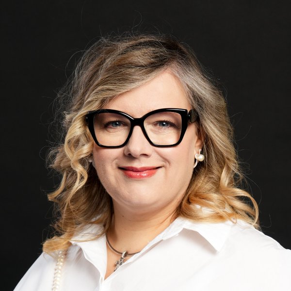 Инна Макуха 