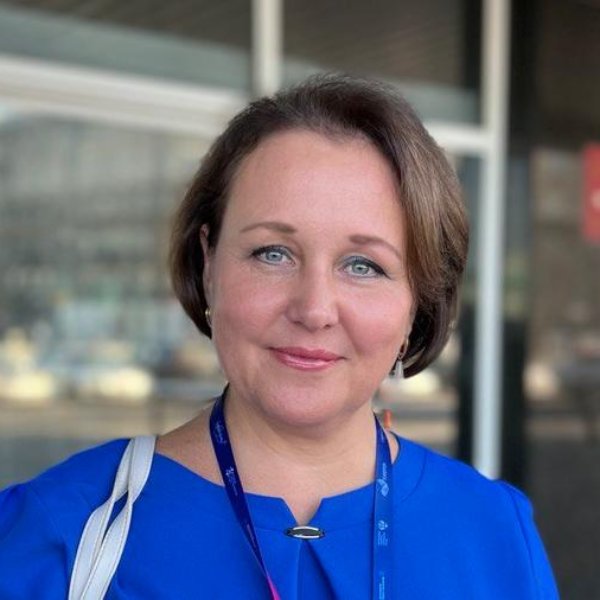 Елена Рыбникова