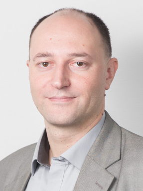 Дмитрий Курапеев