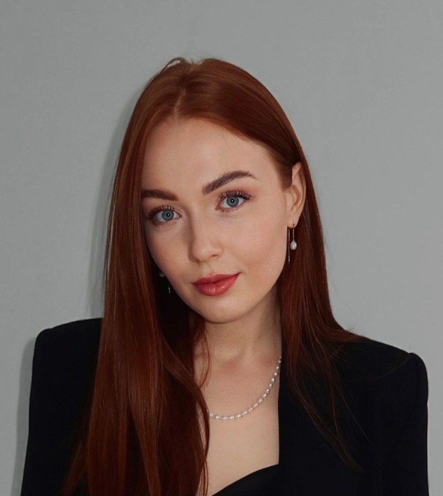 Екатерина Набатникова