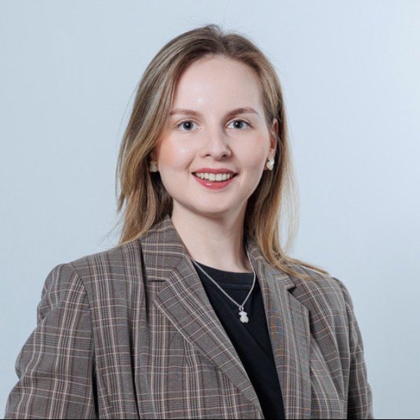 Анна Валиева