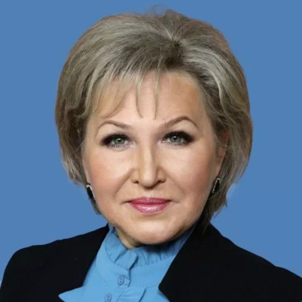 Елена Писарева 