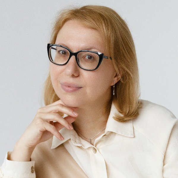 Елена Годовова