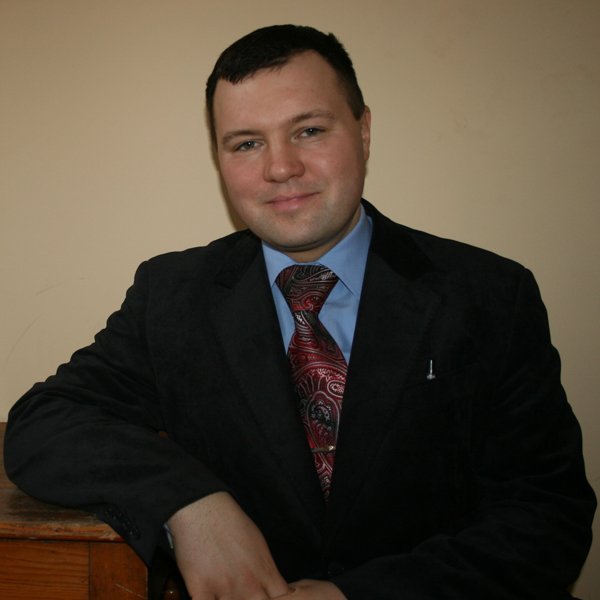 Кирилл Назаренко 