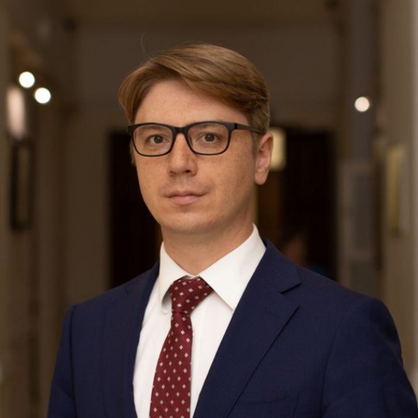 Дмитрий Куликов